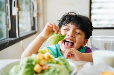 تغذیه مناسب برای کودکان